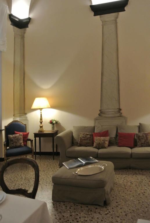 Palazzo Zecchino B&B Genova Kültér fotó