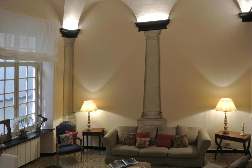 Palazzo Zecchino B&B Genova Kültér fotó